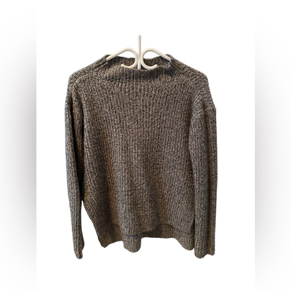 Sweaters - Cloth